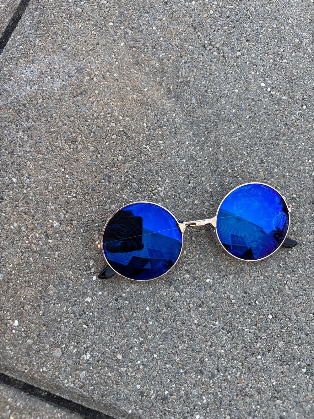 Round Blue Mirrored Women's Sunglasses